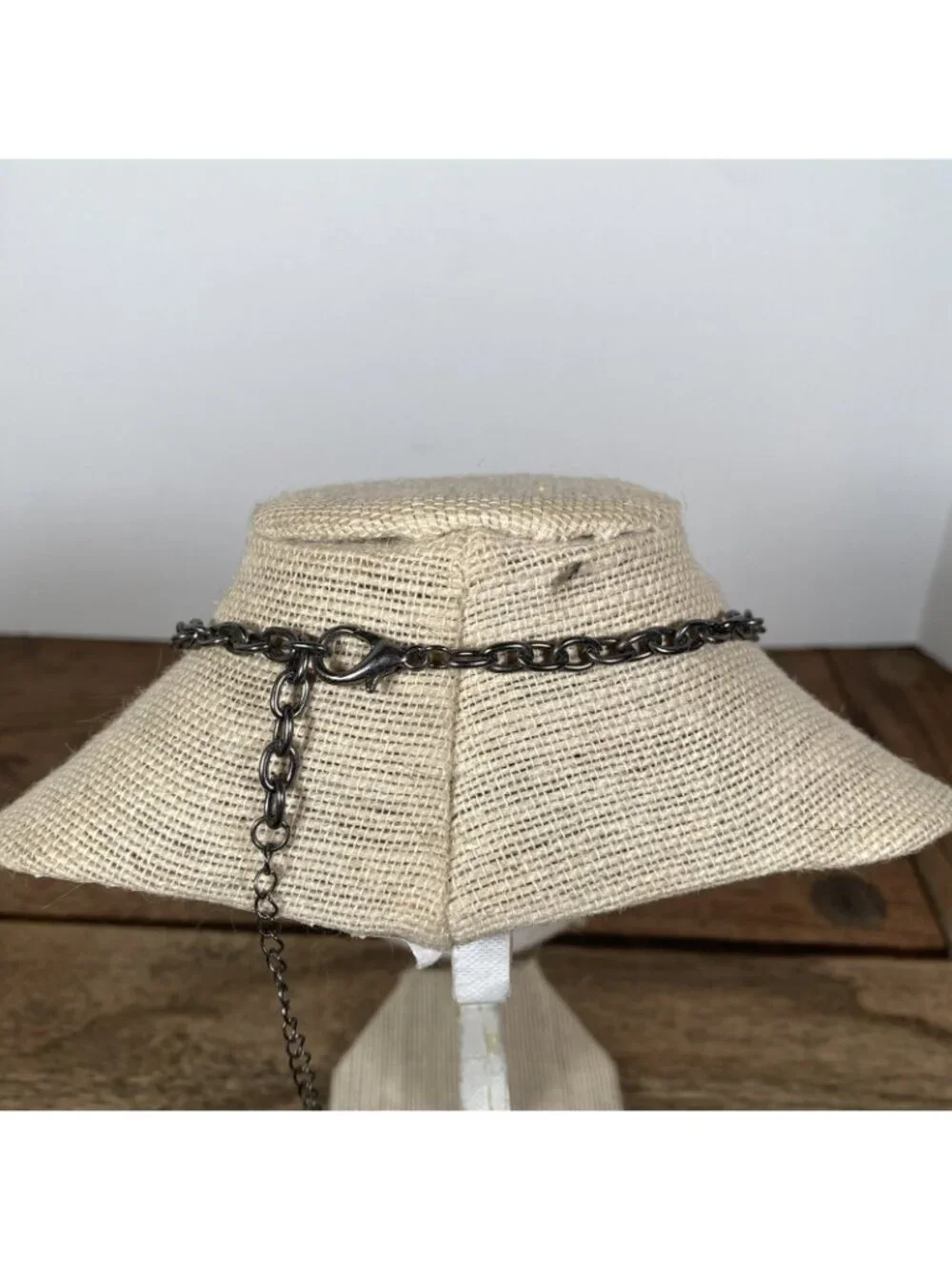 Chain Link Beaded Bib Choker Necklace - Picture 4 of 4